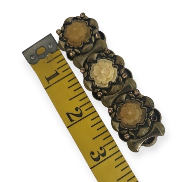 Vintage Antiqued Goldtone Resin Floral Design Retro Stretch Bracelet - Picture 8 of 8